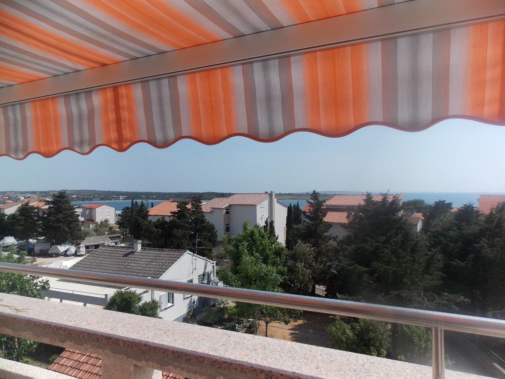 Apartmani Emilio Novalja Bagian luar foto
